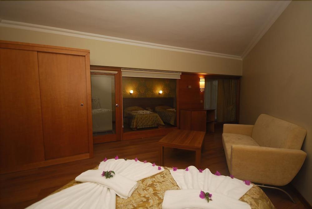 Meril Club Hotel Marmaris (Adults Only) 투룬치 외부 사진